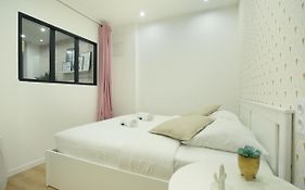 Rent A Room - 253, 2Bdr Center Of Paris